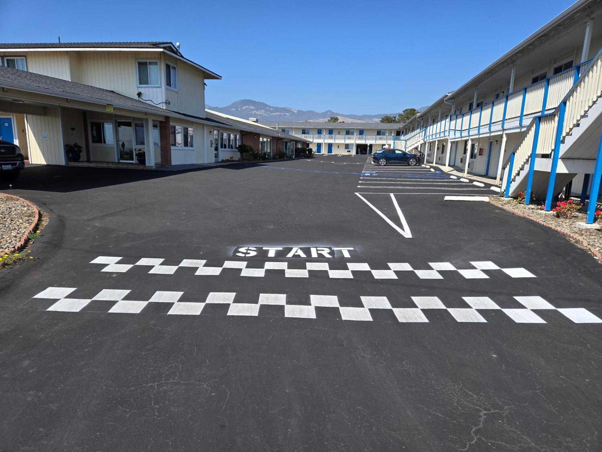 Coast Riders Inn 샌시미언 외부 사진
